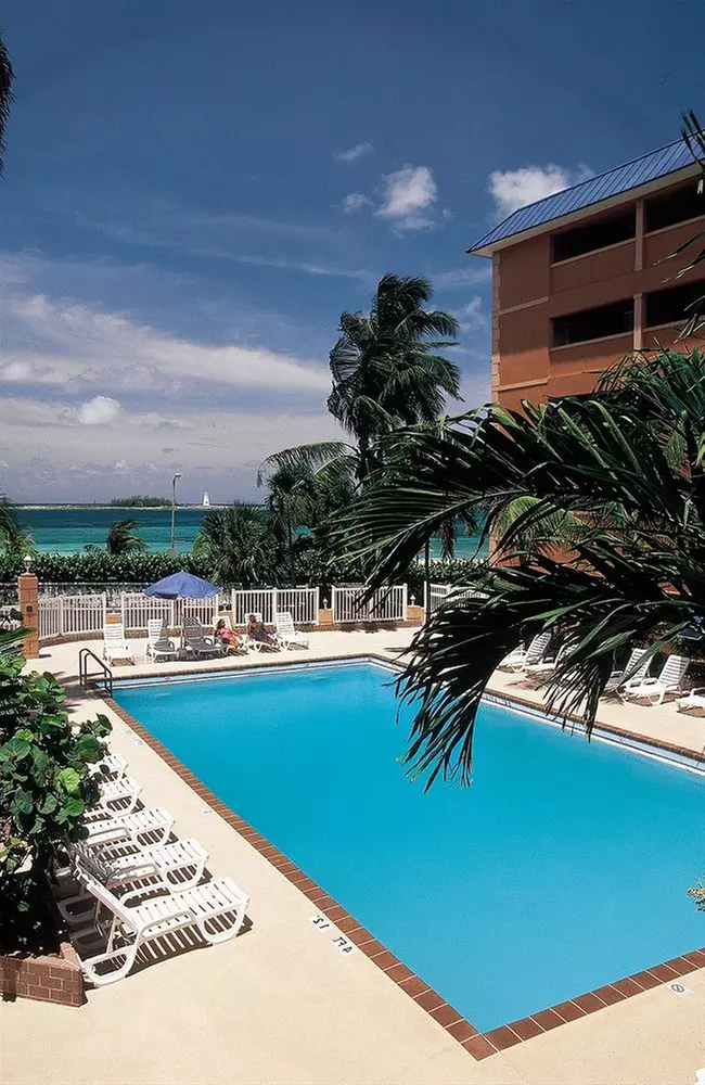 Holiday Inn Resort Nassau - Primary Image