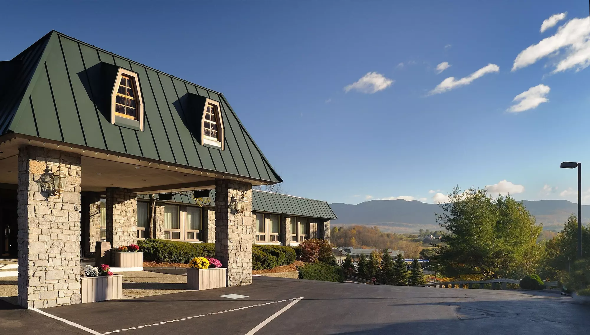 Best Western Plus Waterbury - Stowe - Primary Image