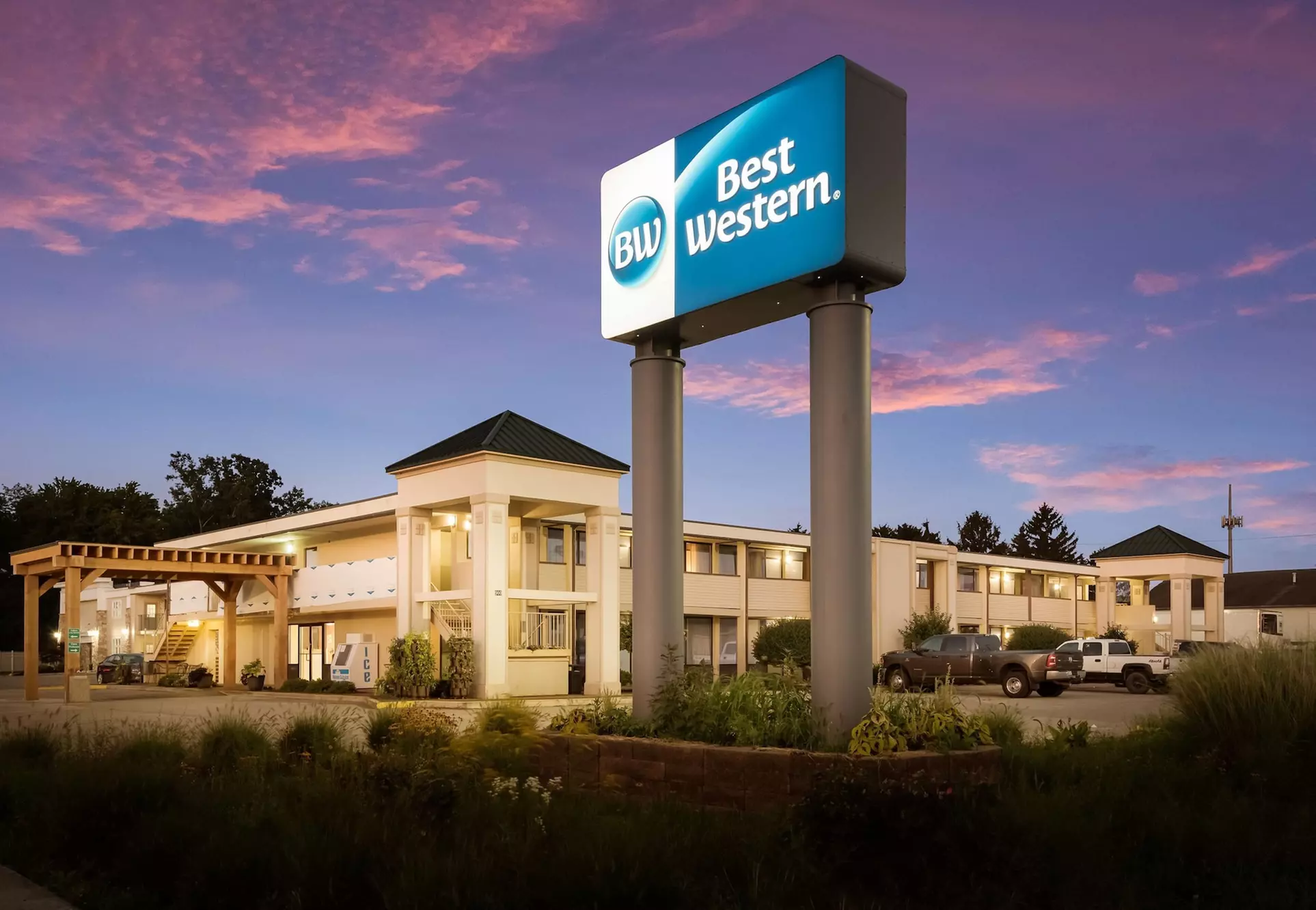 Best Western Inn - Primary Image