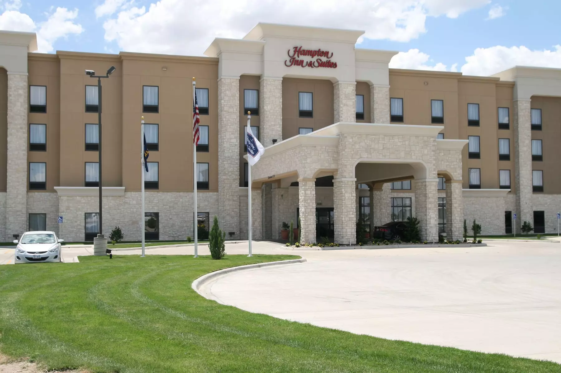 Hampton Inn & Suites Liberal - Primary Image