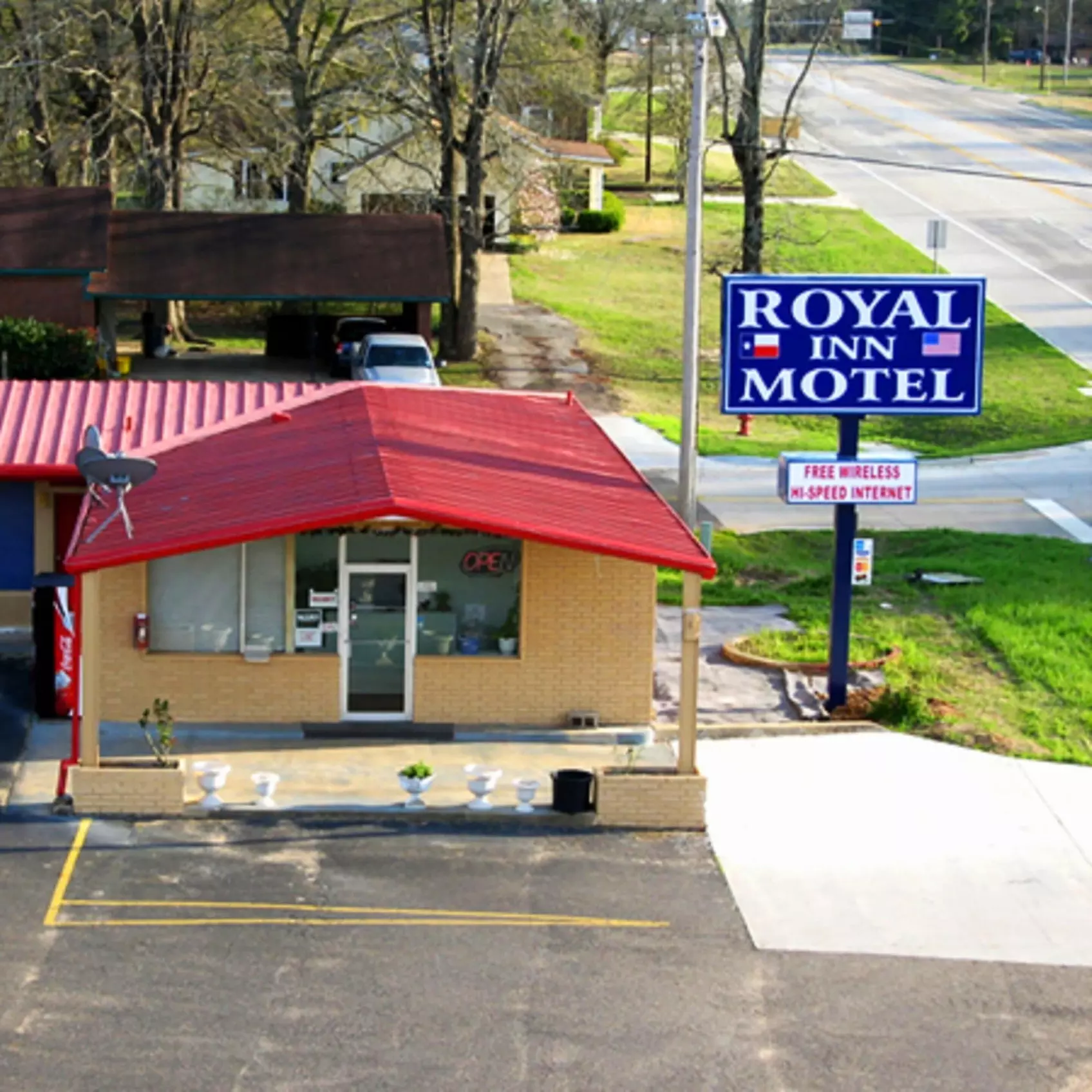 Royal Inn Linden - Primary Image