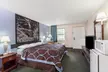 Super 8 by Wyndham Kingston - Second Medium