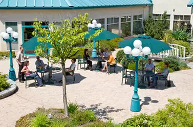 POWELL RIVER TOWN CENTRE HOTEL - Primary Image