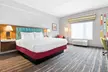 Hampton Inn & Suites Chicago Medical District UIC - Second Medium