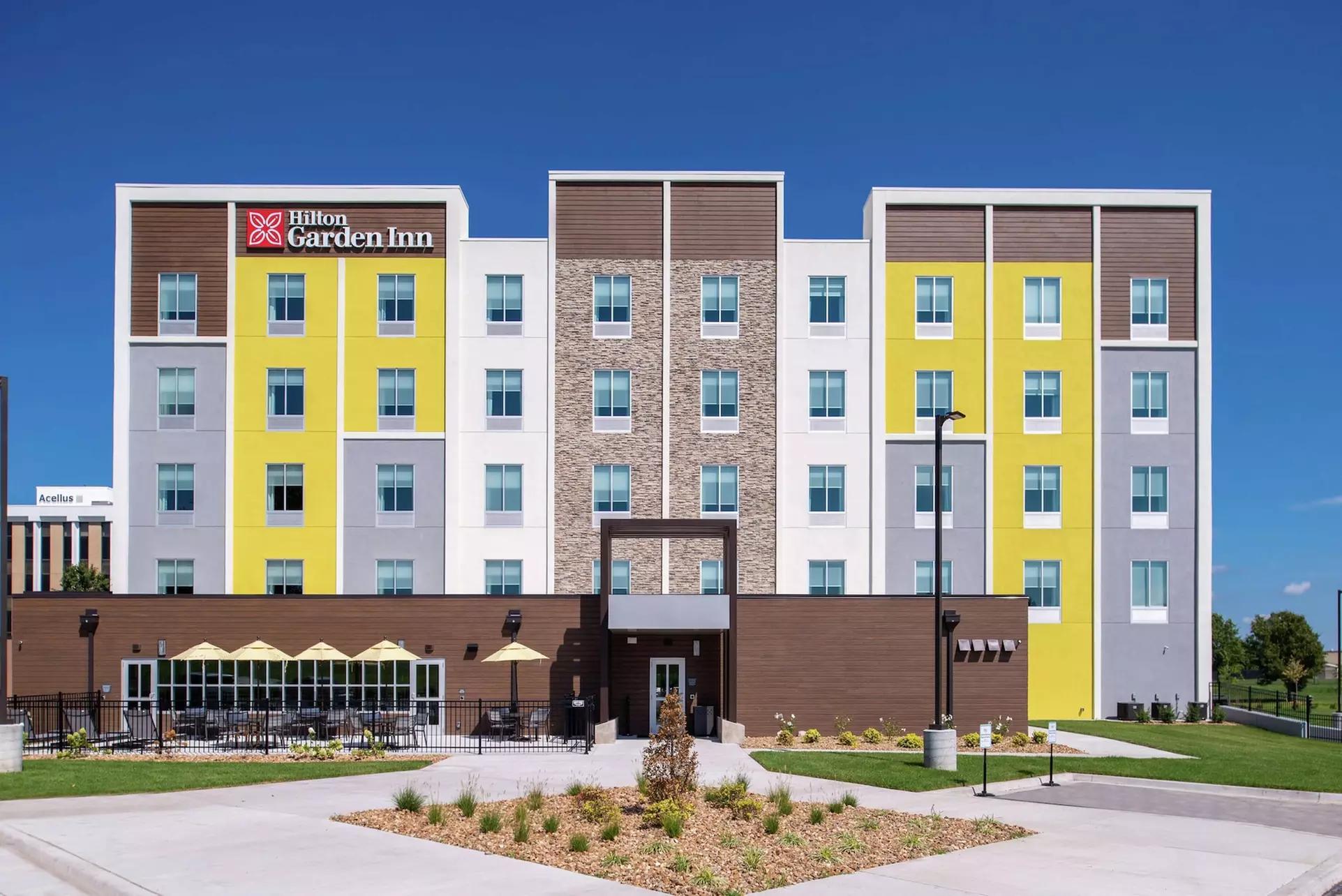 Hilton Garden Inn Kansas City Airport - Primary Image