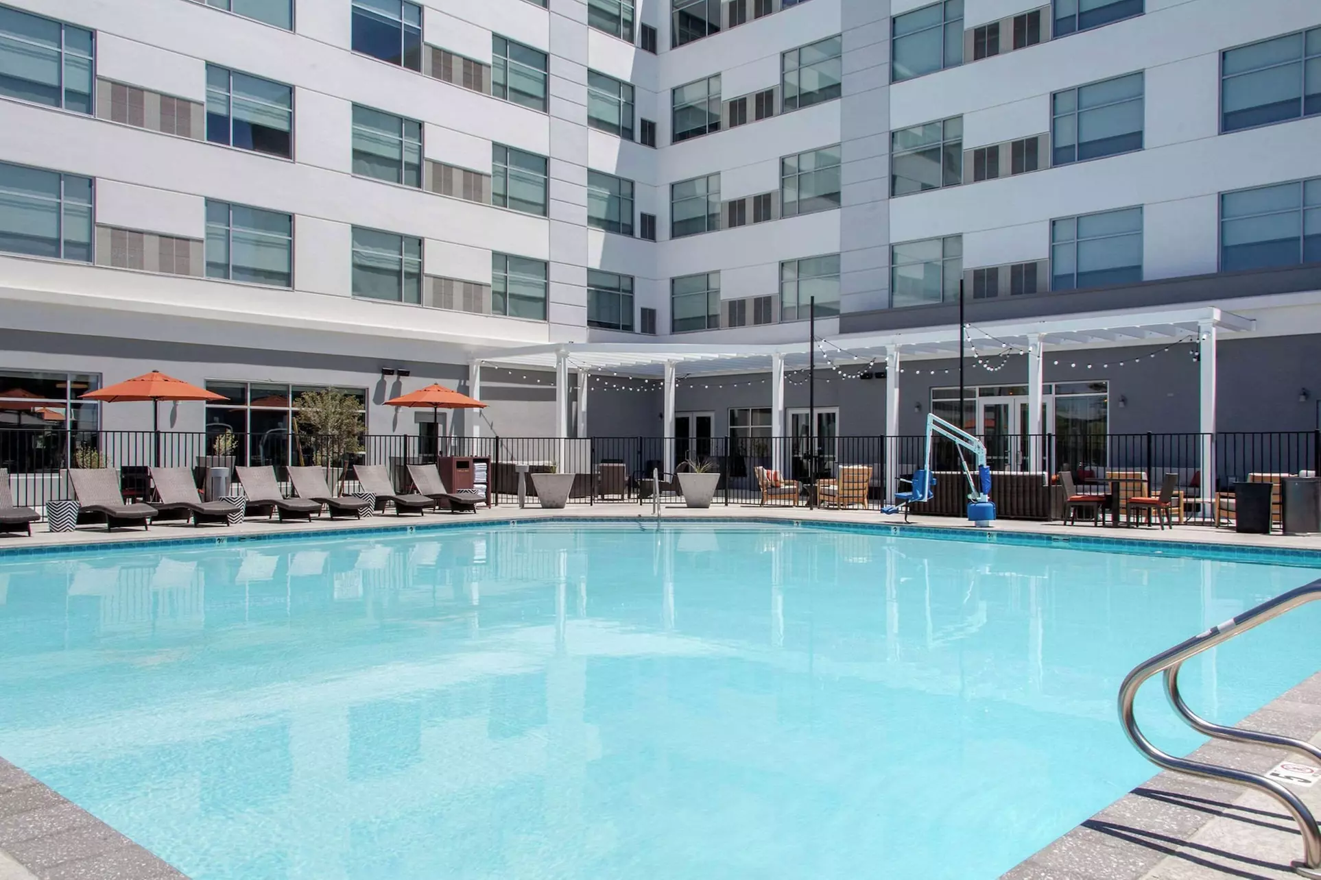 Cambria Hotel Phoenix Chandler - Fashion Center - Primary Image
