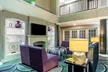 La Quinta Inn & Suites by Wyndham Raleigh Durham Intl AP - Second Medium