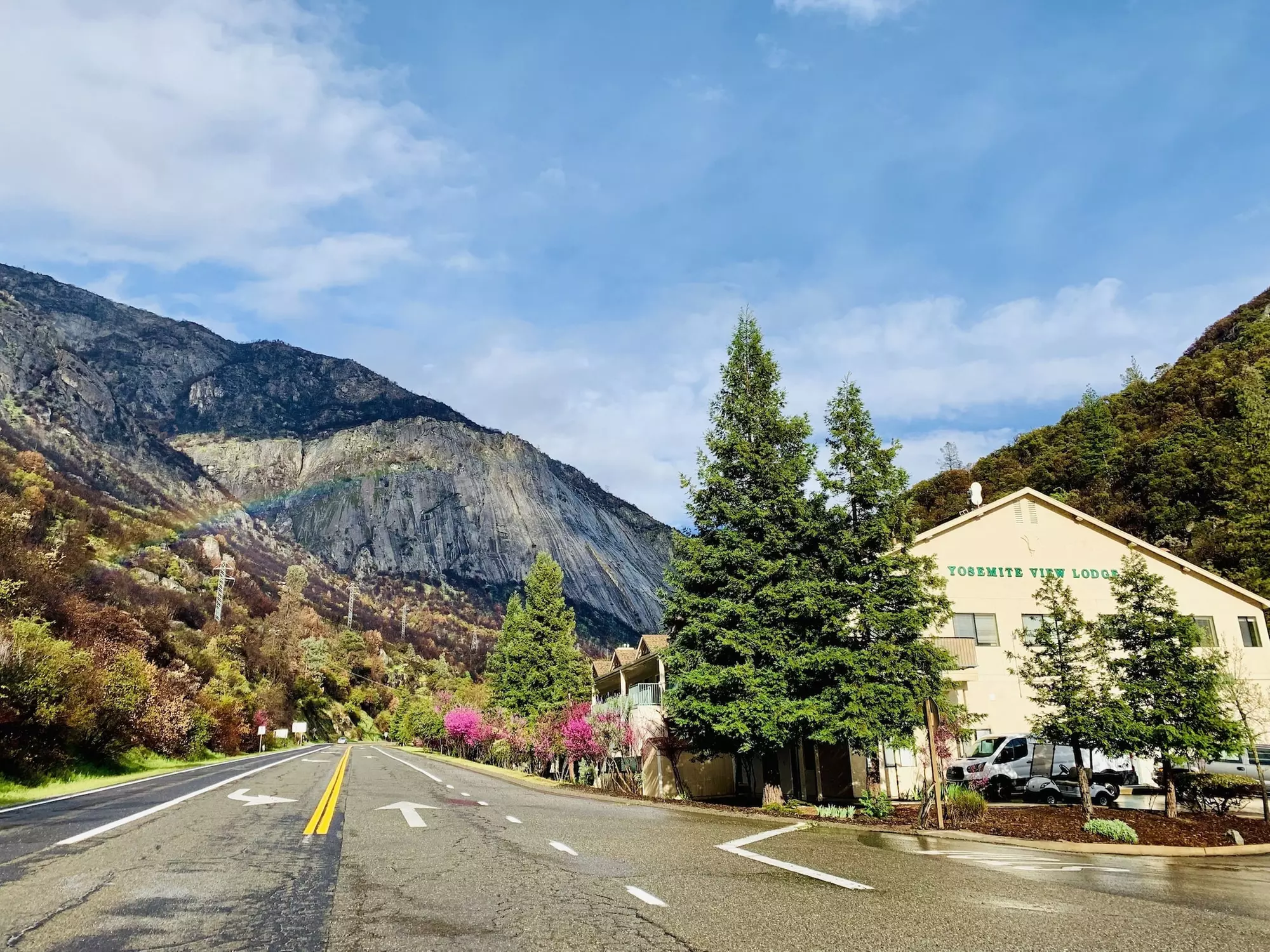 Old TIN Yosemite View Lodge (PARENT ACCOUNT) - Primary Image