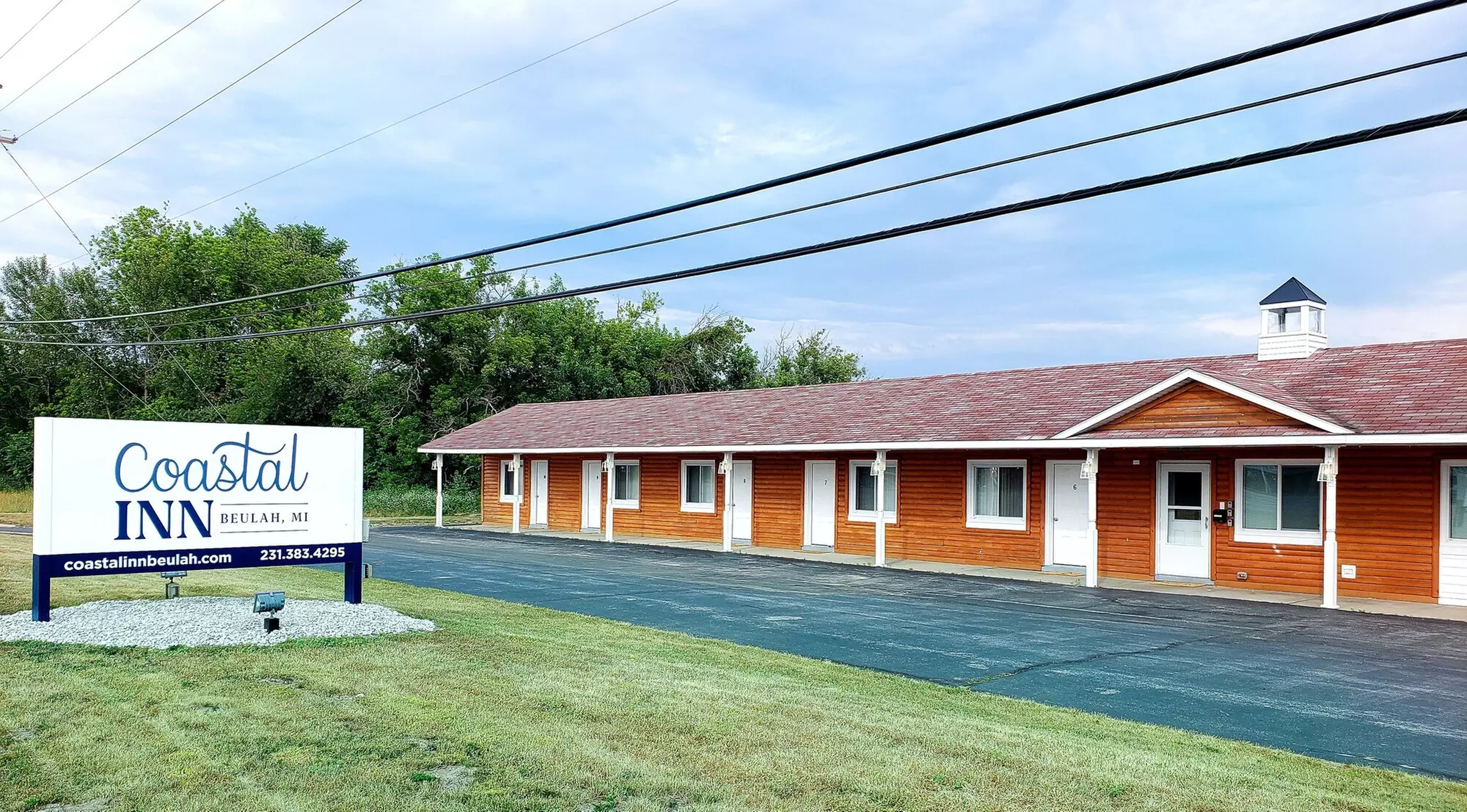 Coastal Inn - Primary Image