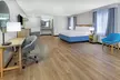 Days Inn by Wyndham Barnwell - Second Medium