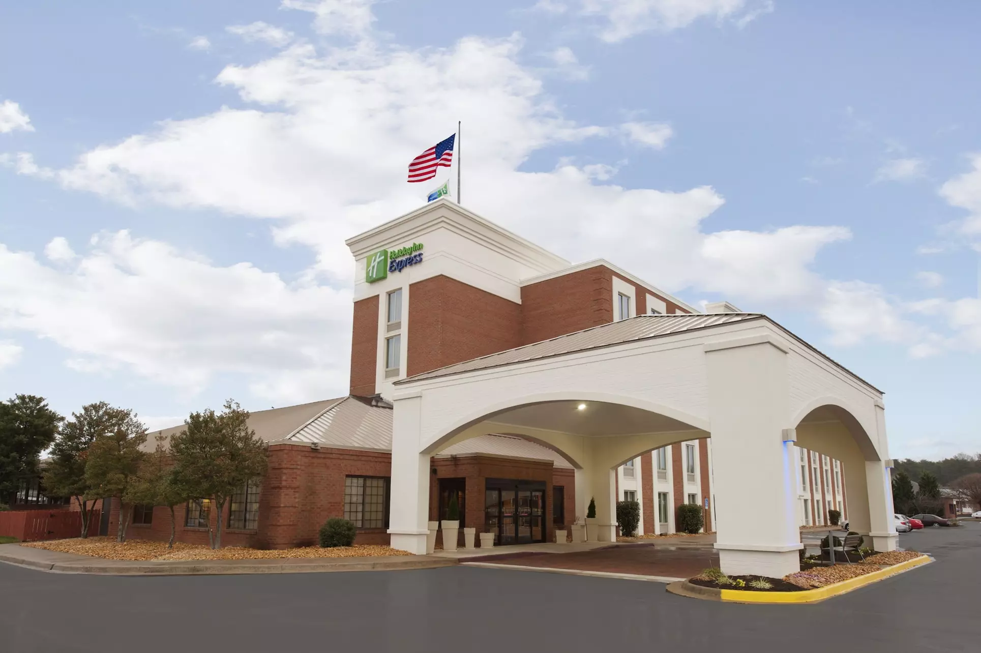 Holiday Inn Express Fredericksburg Southpoint by IHG - Primary Image