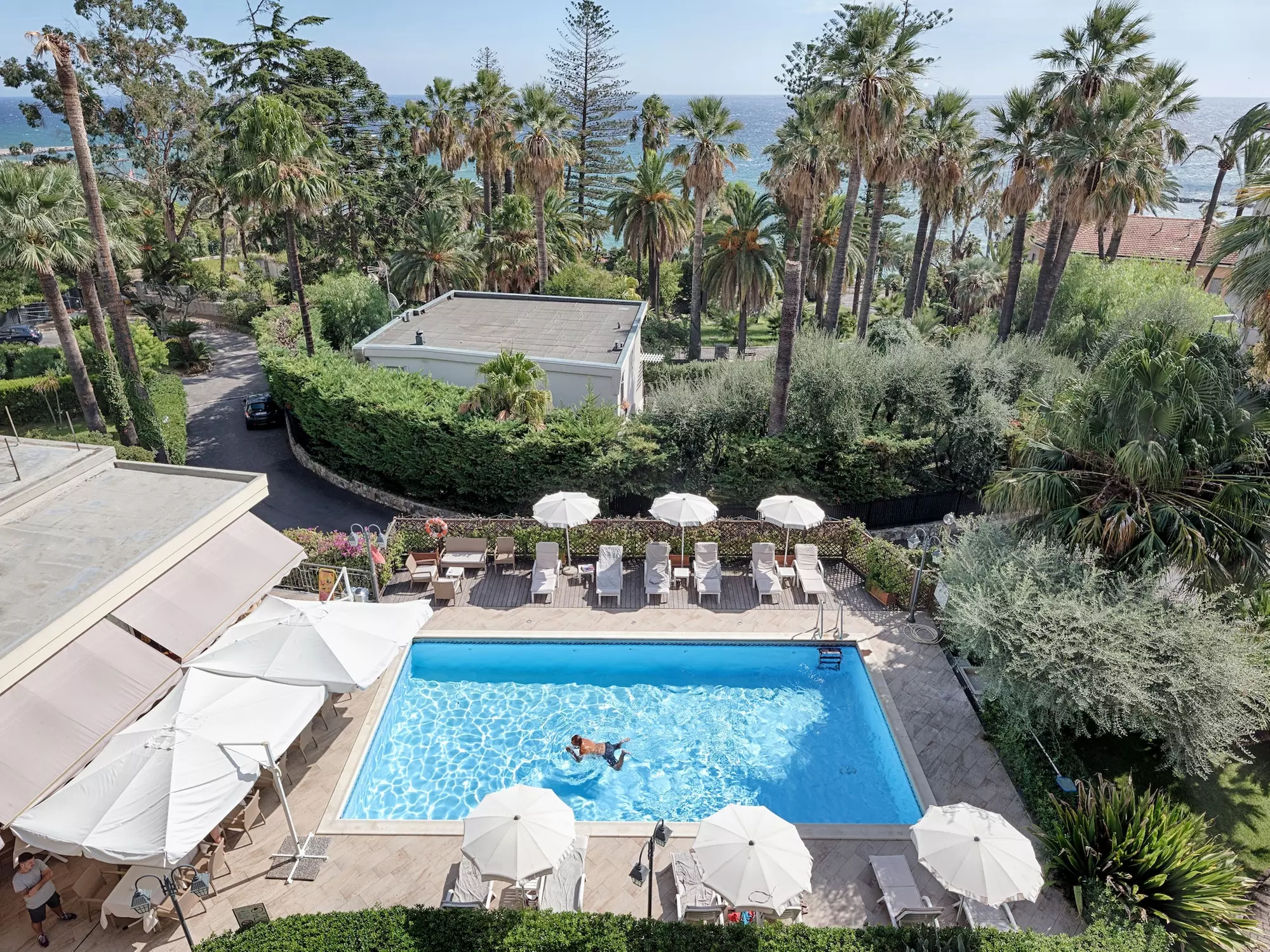 Hotel Paradiso - Primary Image
