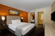 Days Inn by Wyndham Monterey-Fisherman's Wharf Aquarium - Second Medium