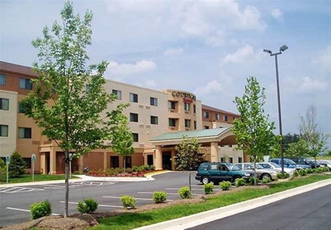 Courtyard By Marriott Potomac Mills Woodbridge Hotel Image