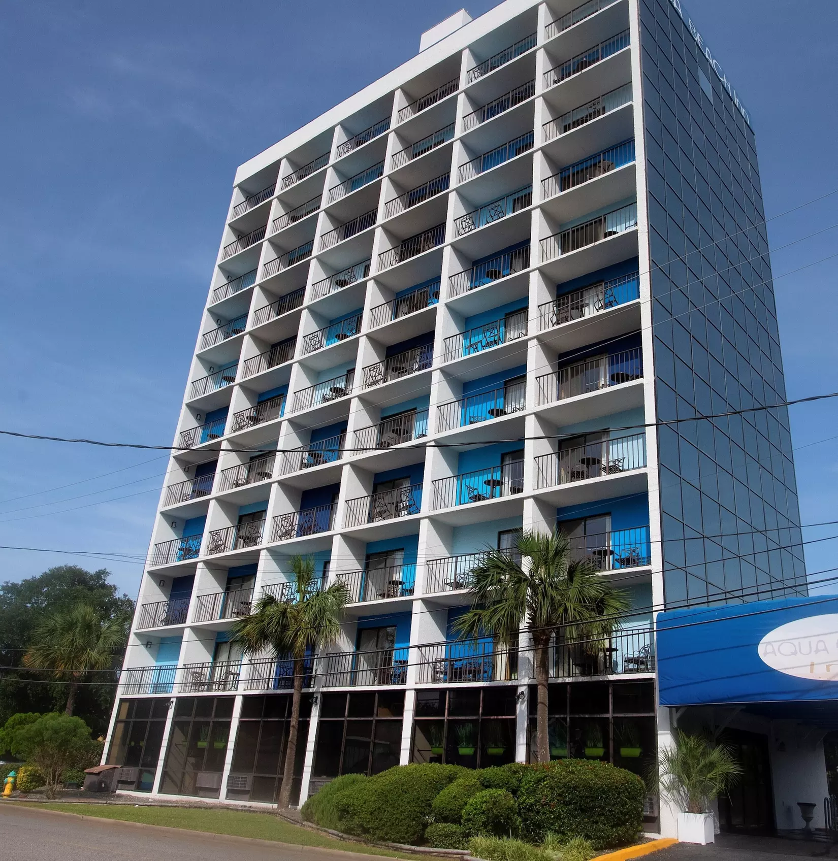 Aqua Beach Inn - Primary Image