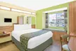 Microtel Inn & Suites by Wyndham Tuscumbia/Muscle Shoals - Second Medium