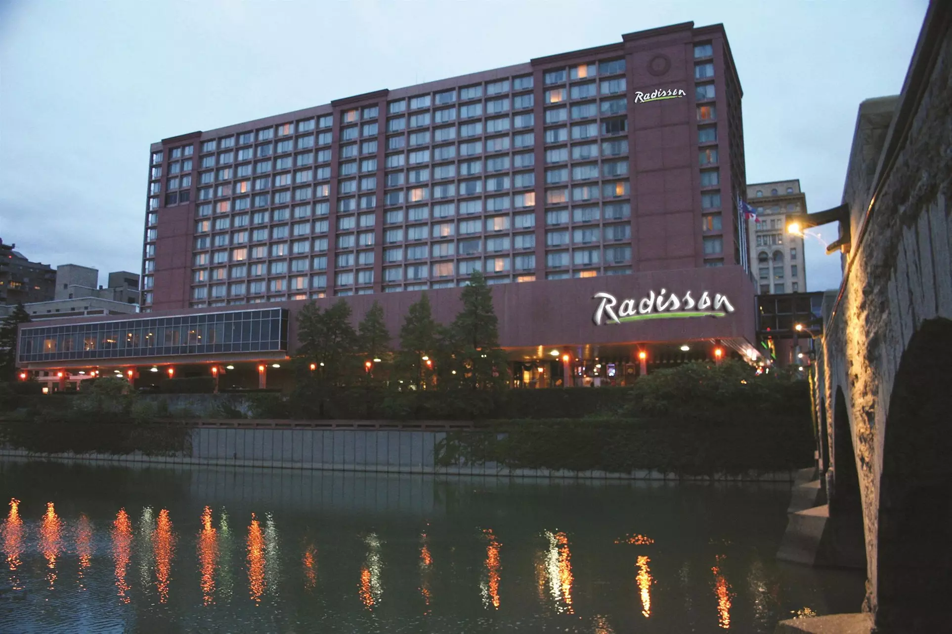 Rochester Riverside Hotel - Primary Image