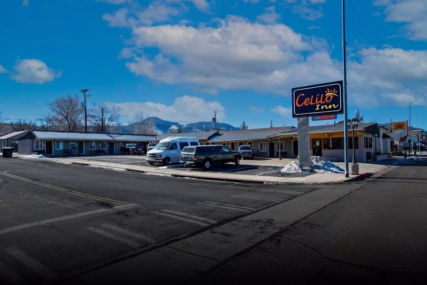 Celilo Inn - Primary Image