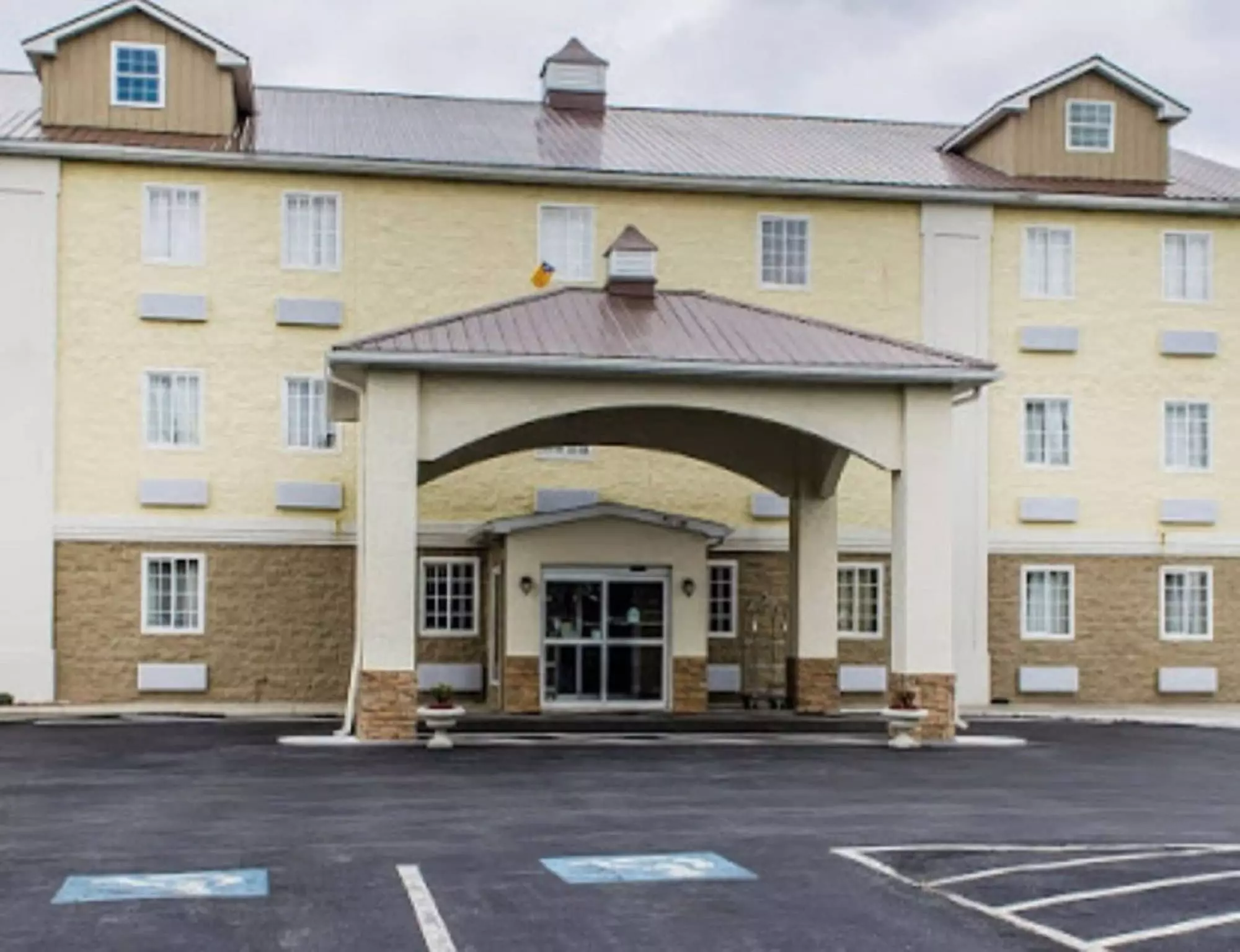 SureStay Plus by Best Western Jonestown Lebanon Valley - Primary Image