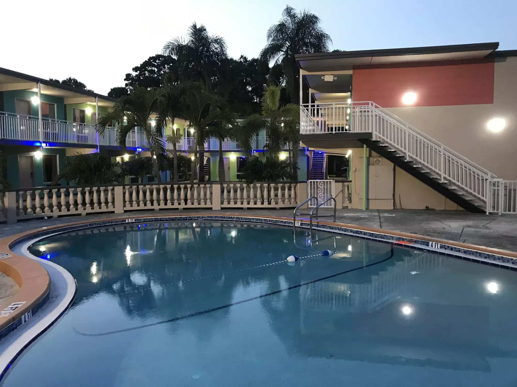 Tropical Inn & Suites - Primary Image