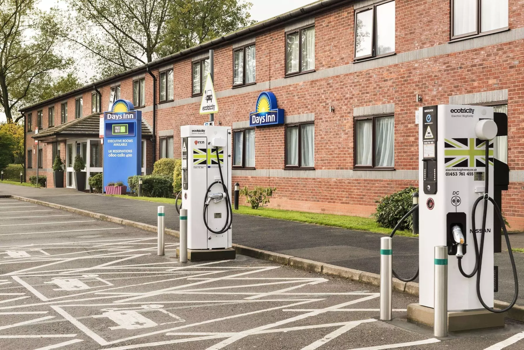 Days Inn by Wyndham Corley NEC M6 - Primary Image