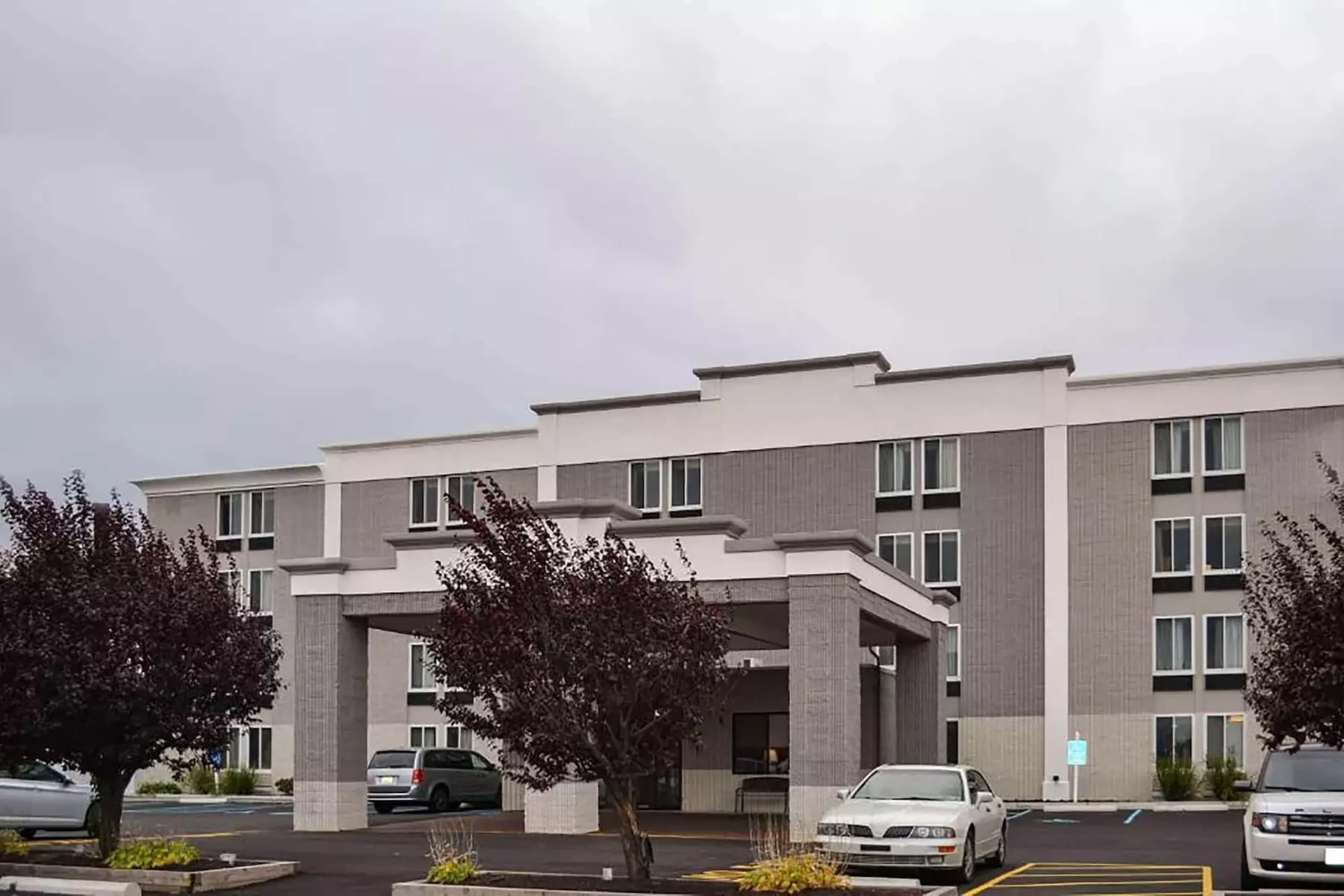 Comfort Inn Dunmore - Scranton East - Primary Image