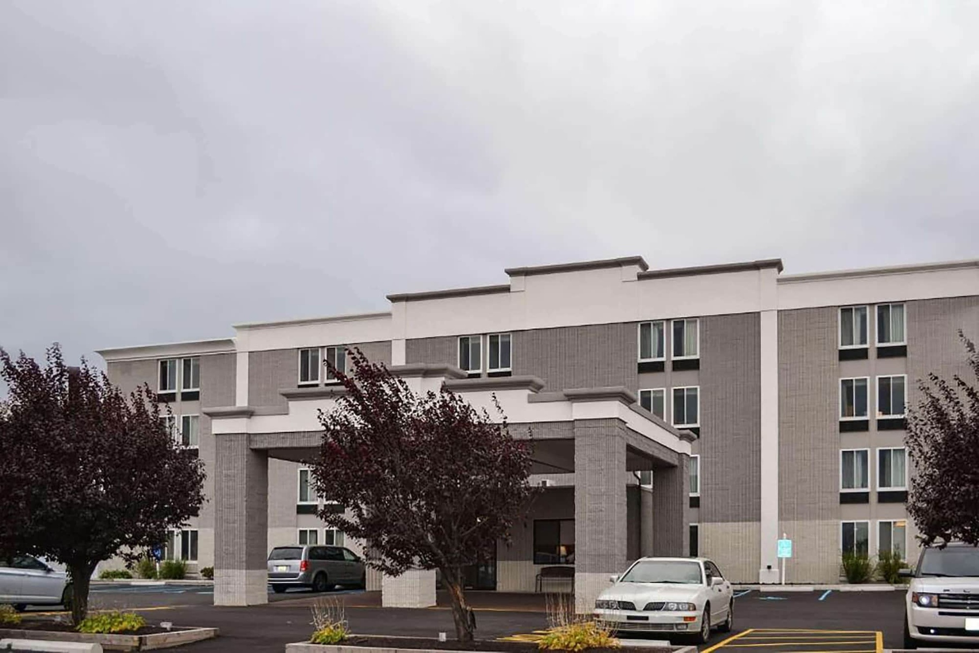 Baymont by Wyndham Scranton Dunmore