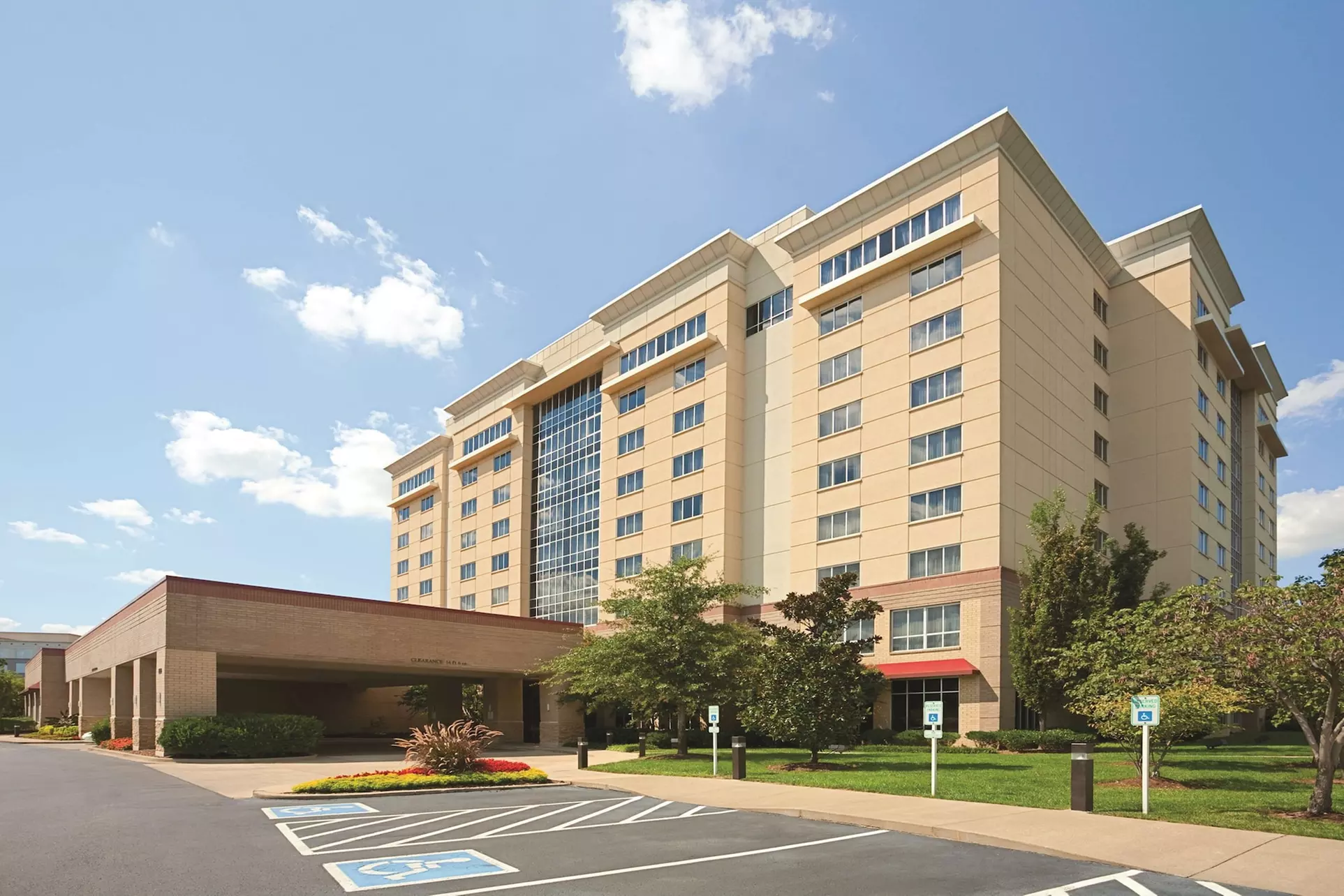 Embassy Suites by Hilton Nashville South Cool Springs - Primary Image