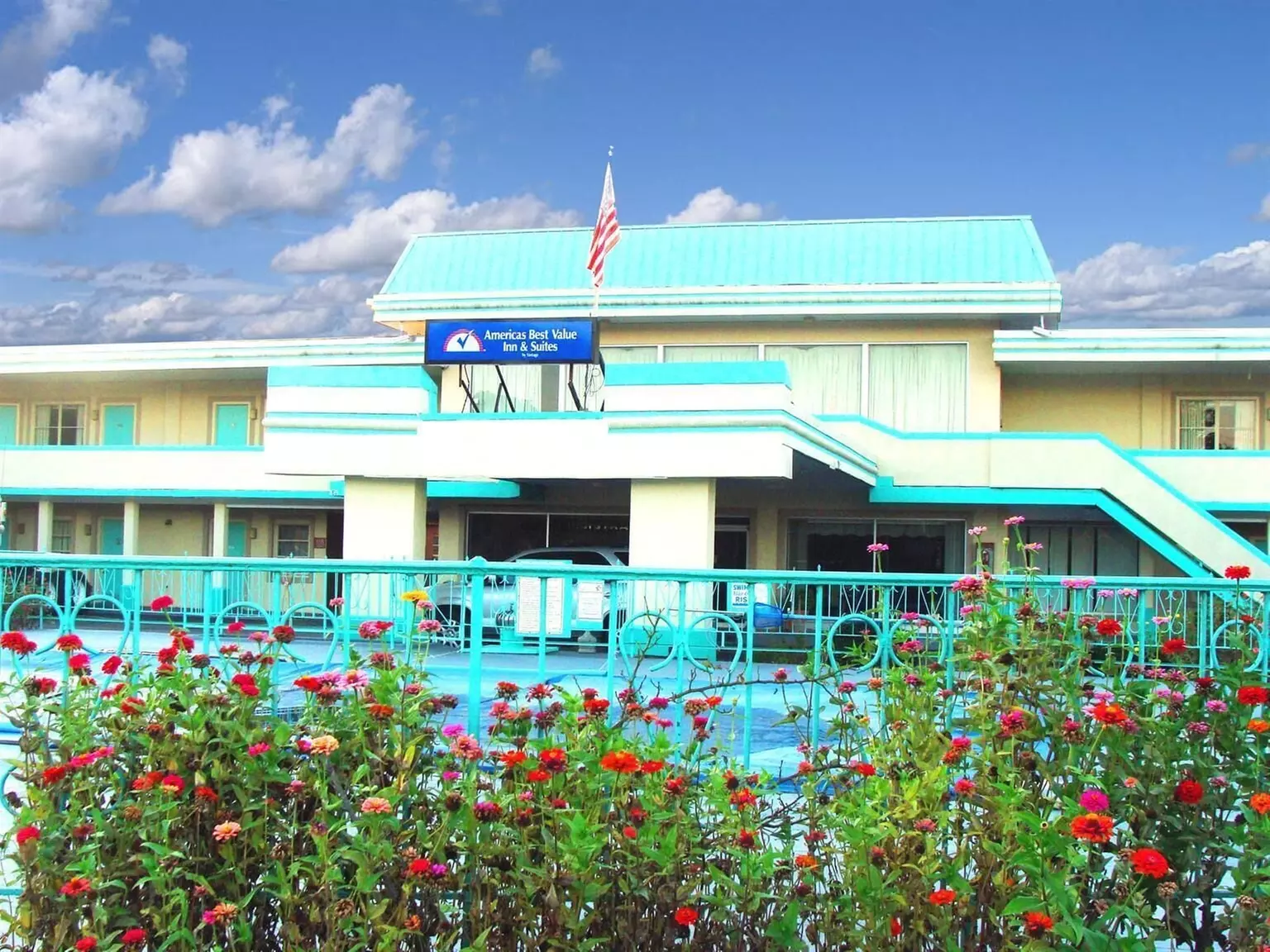 Americas Best Value Inn & Suites South Boston - Primary Image