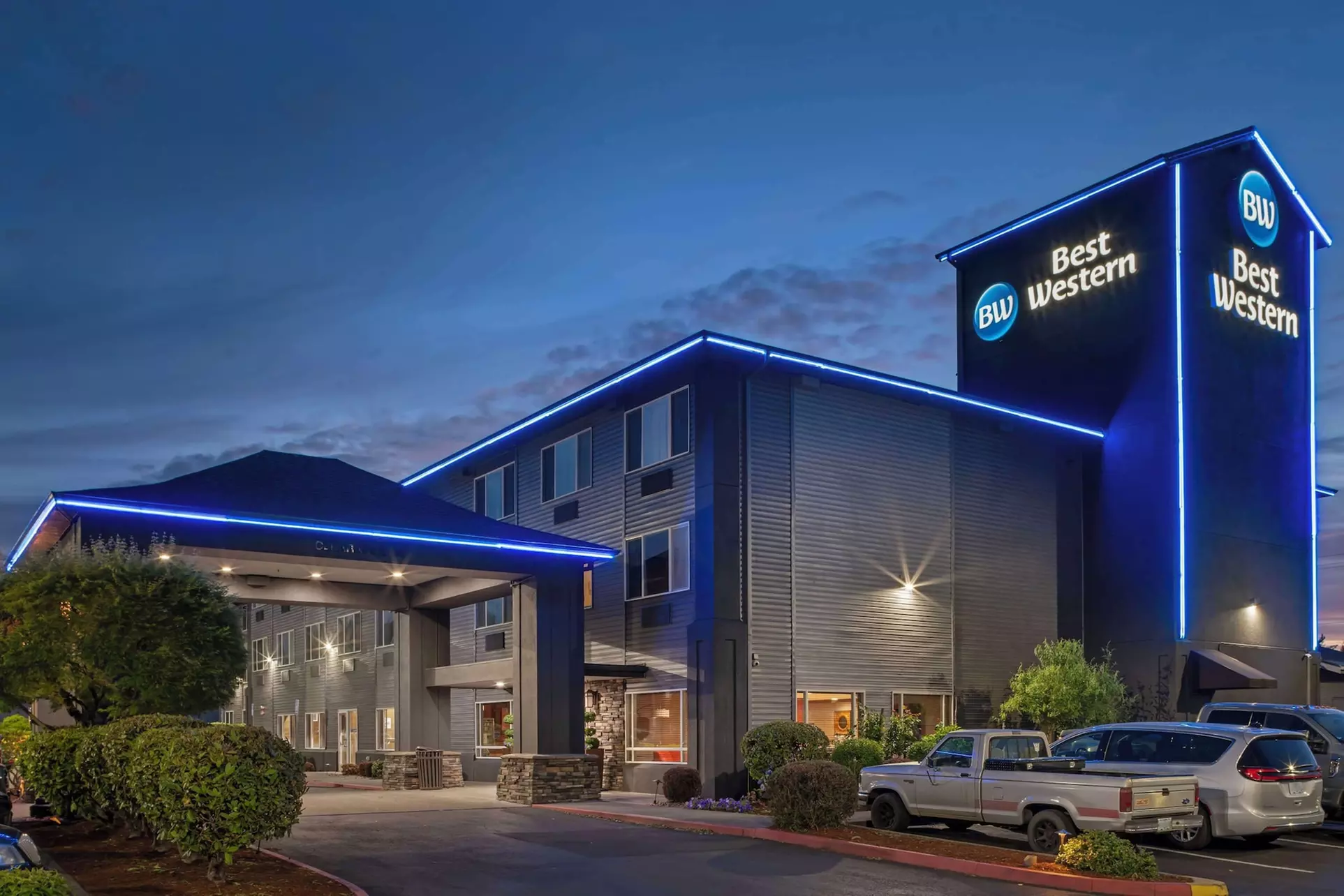 Best Western Cascade Inn & Suites - Primary Image