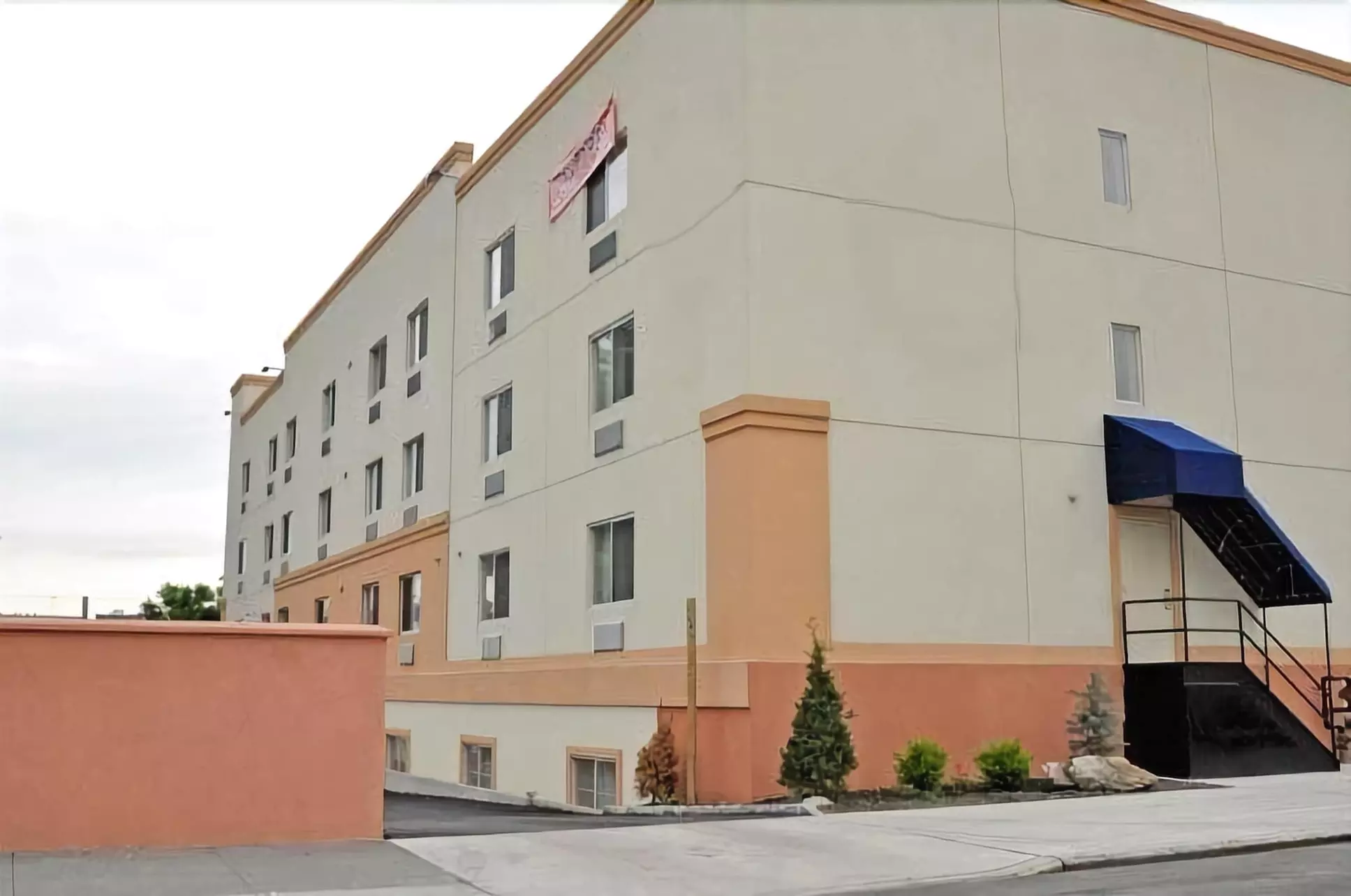 Sheridan Hotel - Primary Image