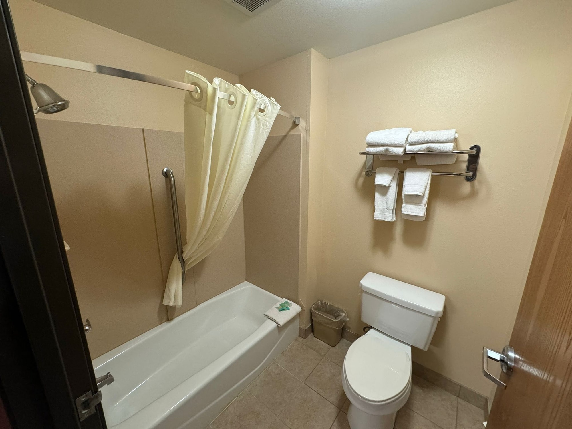 Americas Best Value Inn St. Robert