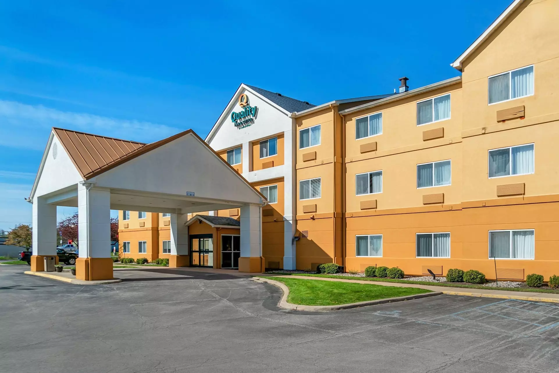 Quality Inn & Suites - Primary Image