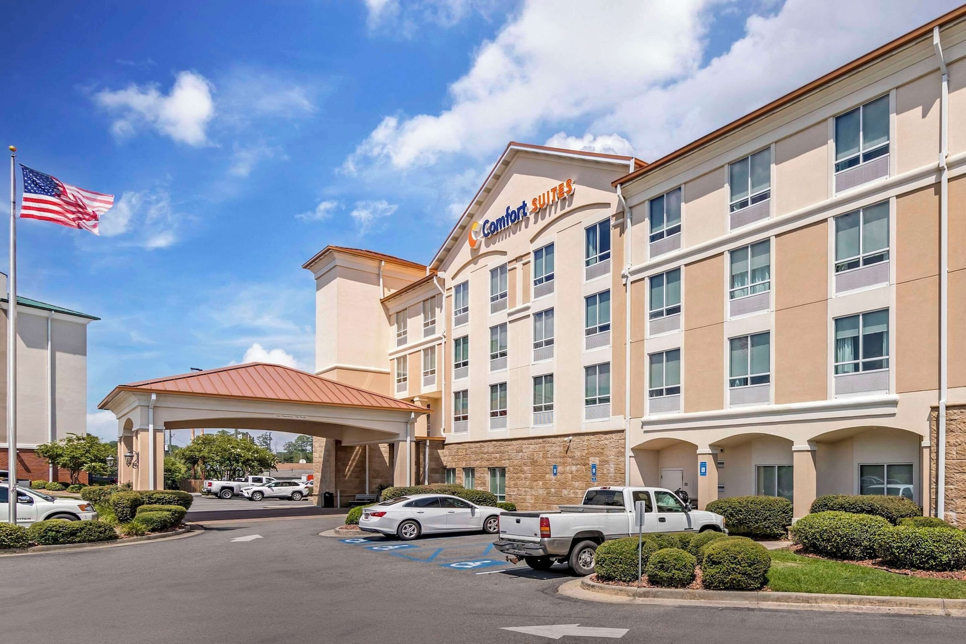 Comfort Suites