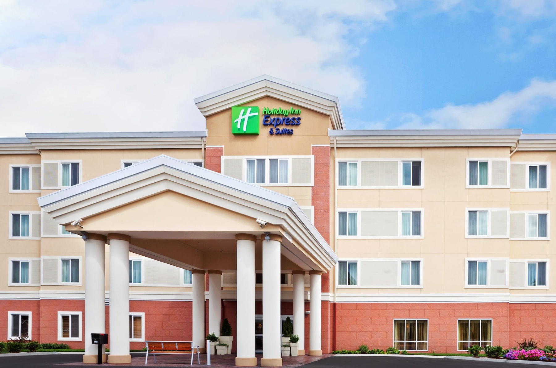 Holiday Inn Express Chehalis-Centralia by IHG
