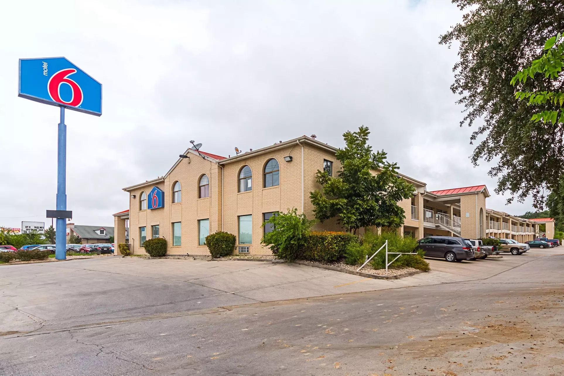 Motel 6 San Antonio, TX - Fiesta Trails - Primary Image