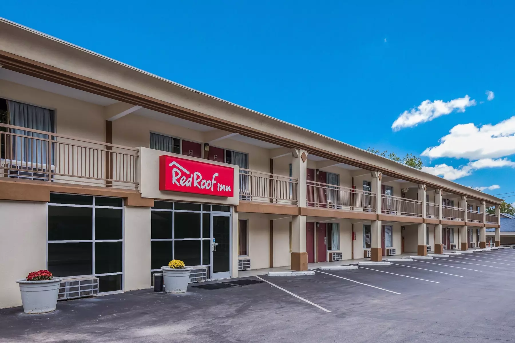 Red Roof Inn Caryville - Primary Image