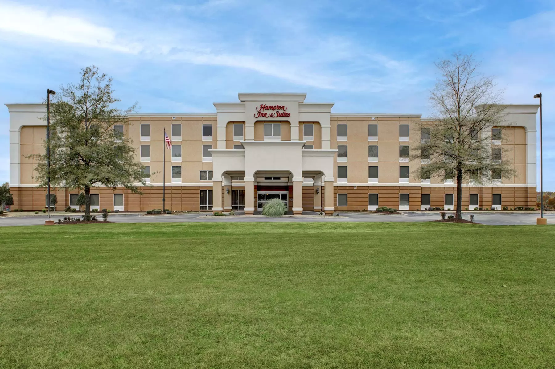 Hampton Inn & Suites Jackson - Primary Image