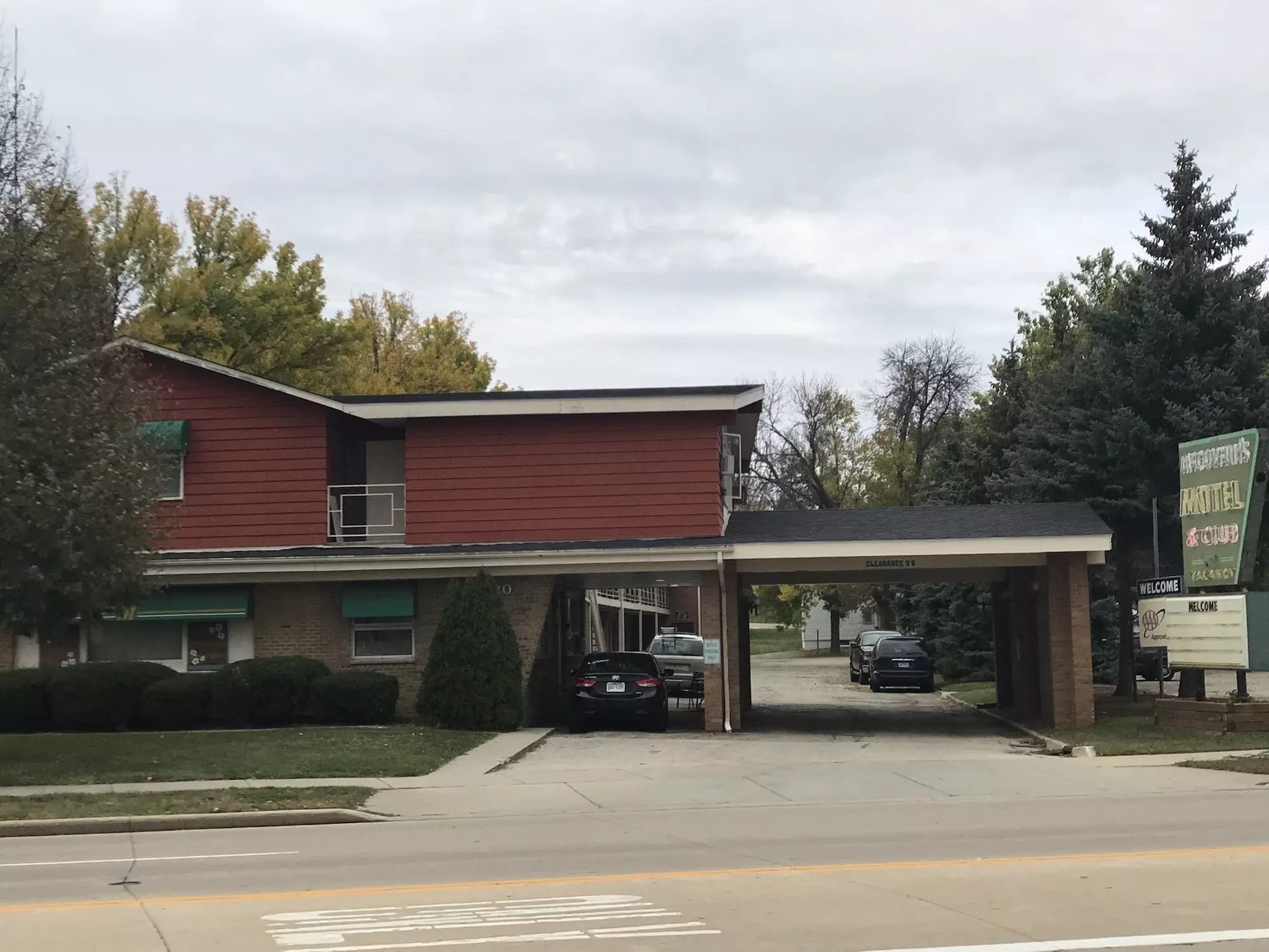 Valued Stay Sun Prairie - Primary Image