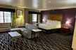 La Quinta Inn & Suites by Wyndham Ada - Second Medium