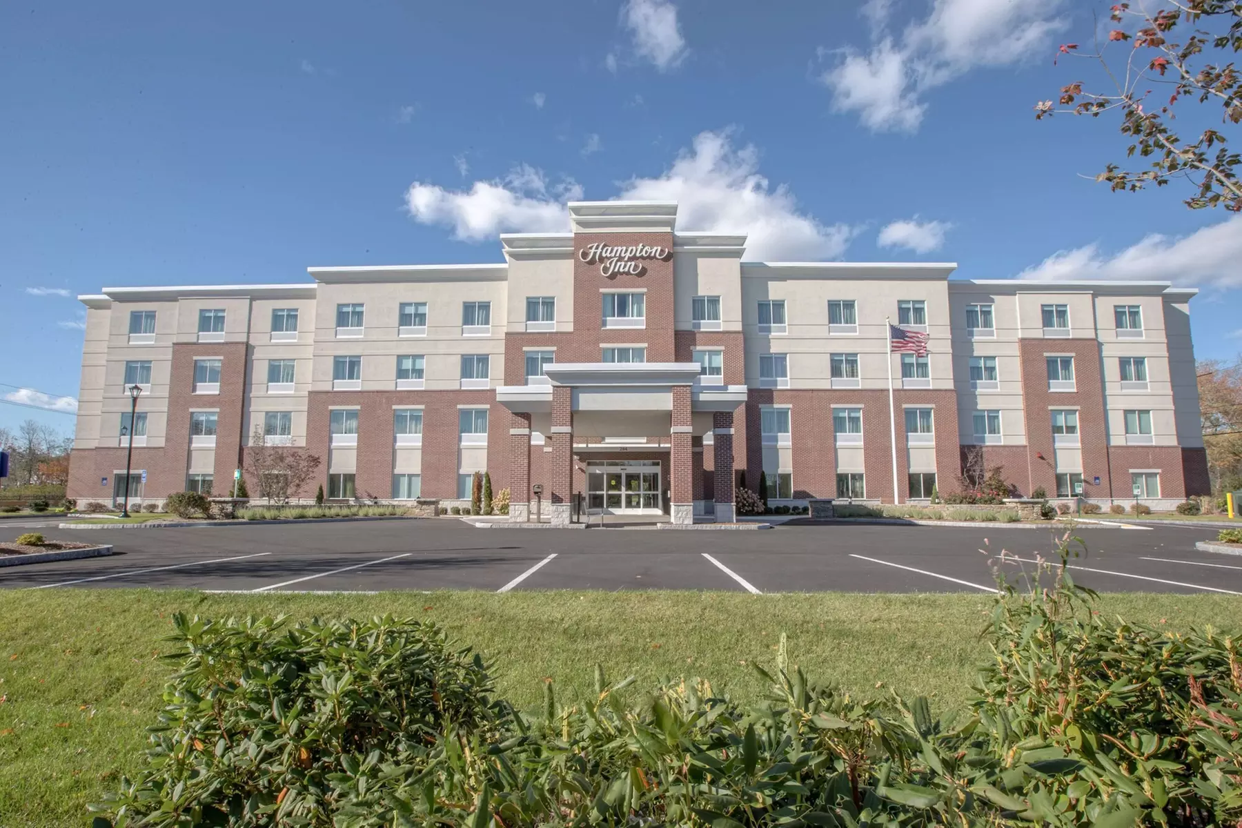Hampton Inn by Hilton Amesbury - Primary Image