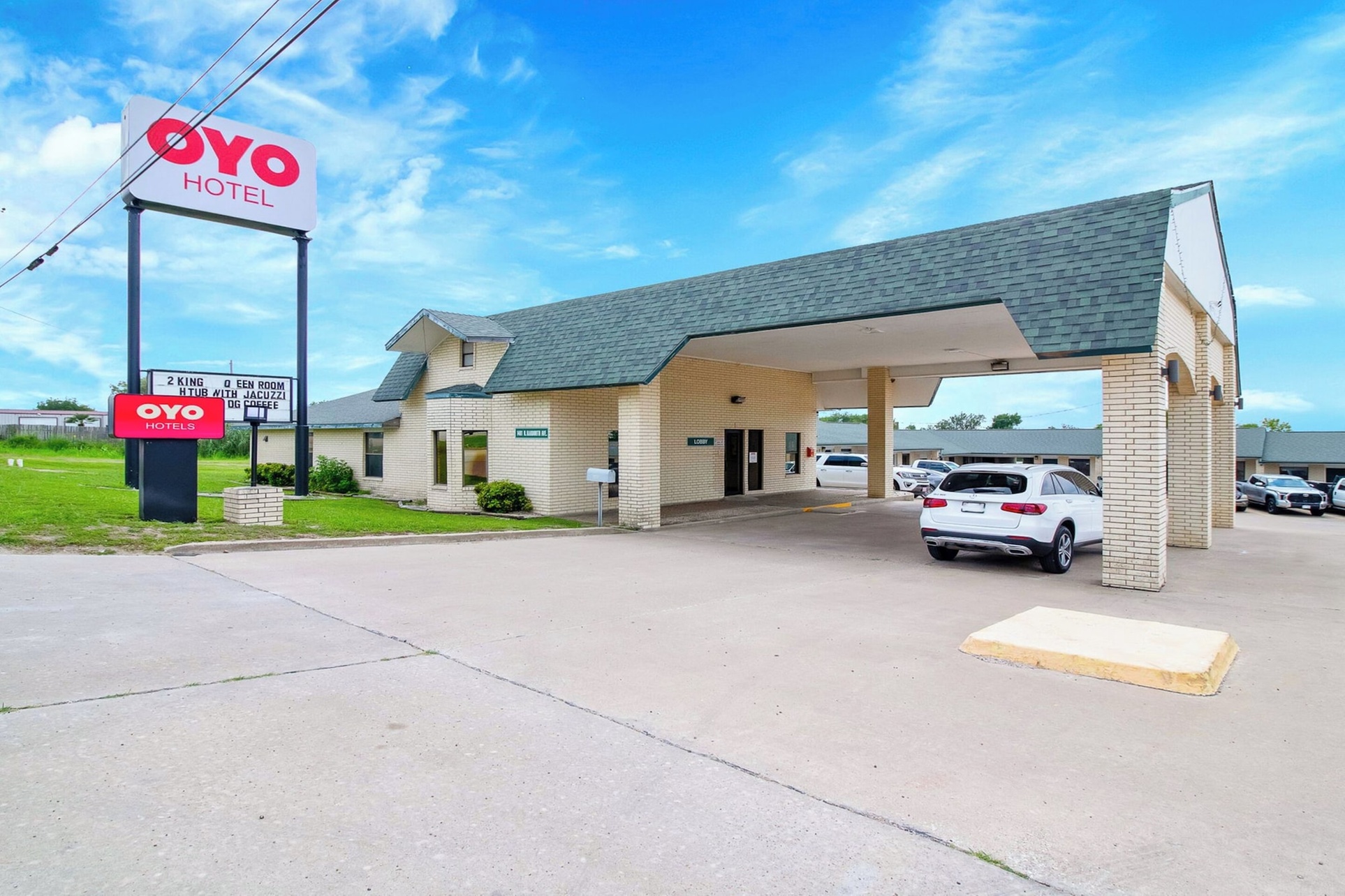 Three Rivers Executive Inn & Suites By OYO