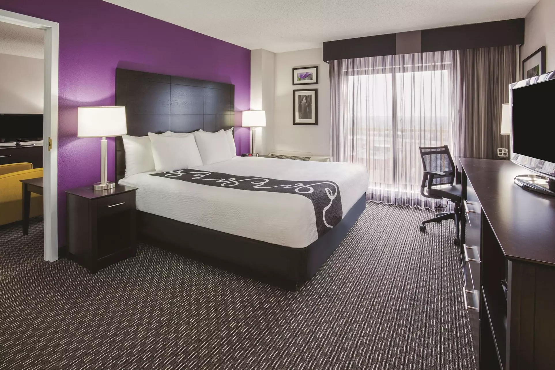 La Quinta Inn & Suites by Wyndham Minneapolis Bloomington W - Primary Image