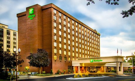 Arlington Hotel Deals Offers In Va Holiday Inn Arlington At Ton