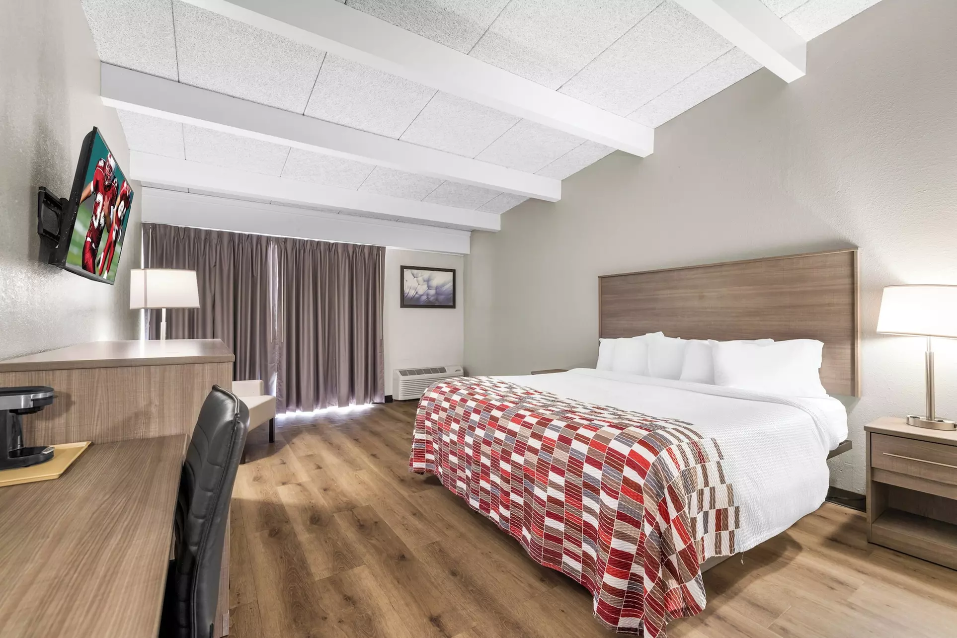 Red Roof Inn Niagara Falls - Primary Image