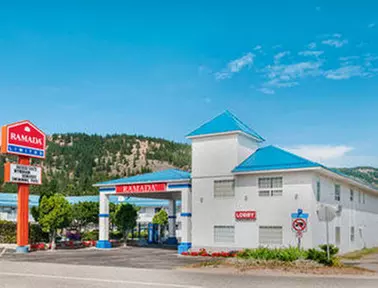 RAMADA GRAND FORKS - Primary Image