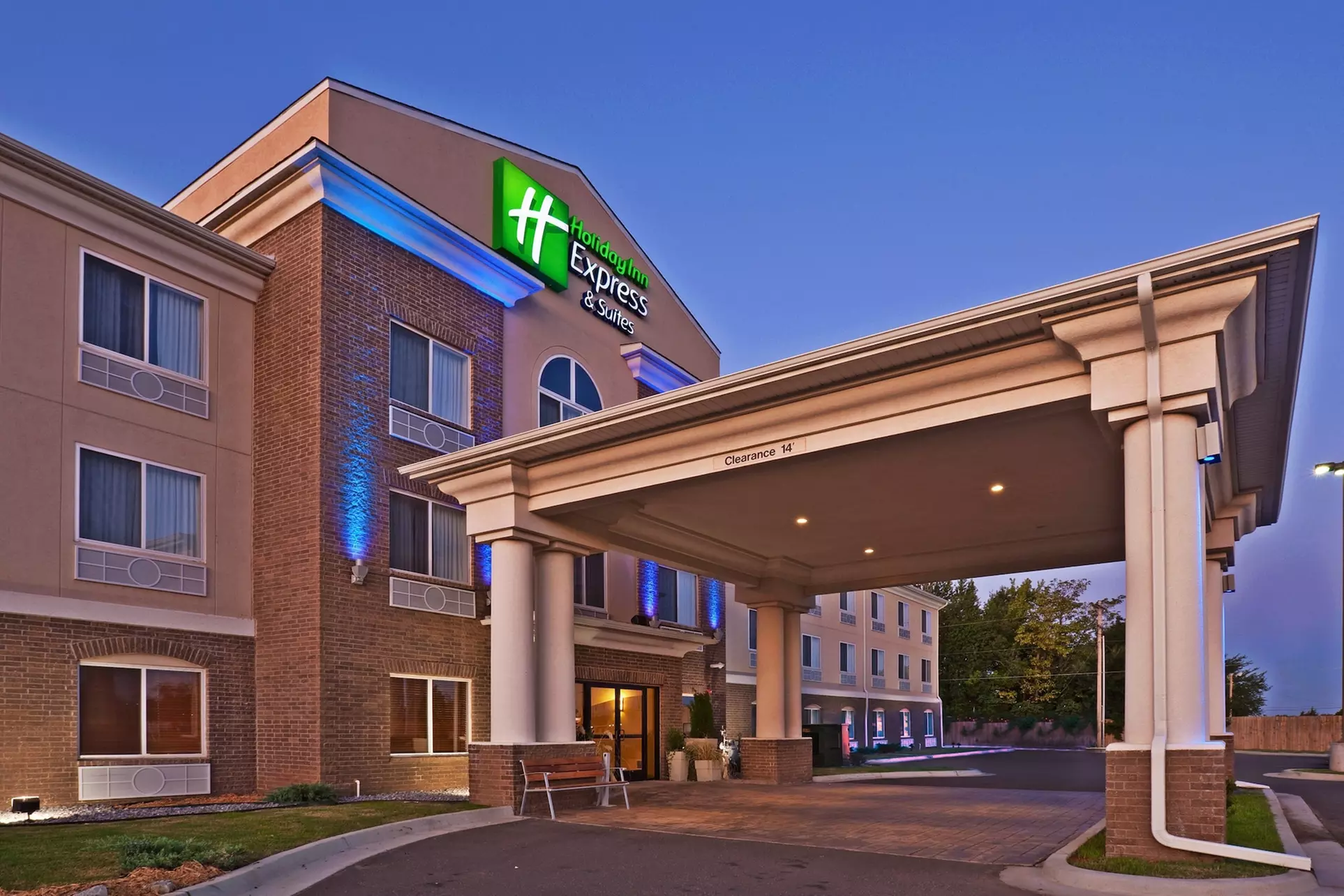 Holiday Inn Express Hotel & Suites Oklahoma City - Bethany by IHG - Primary Image