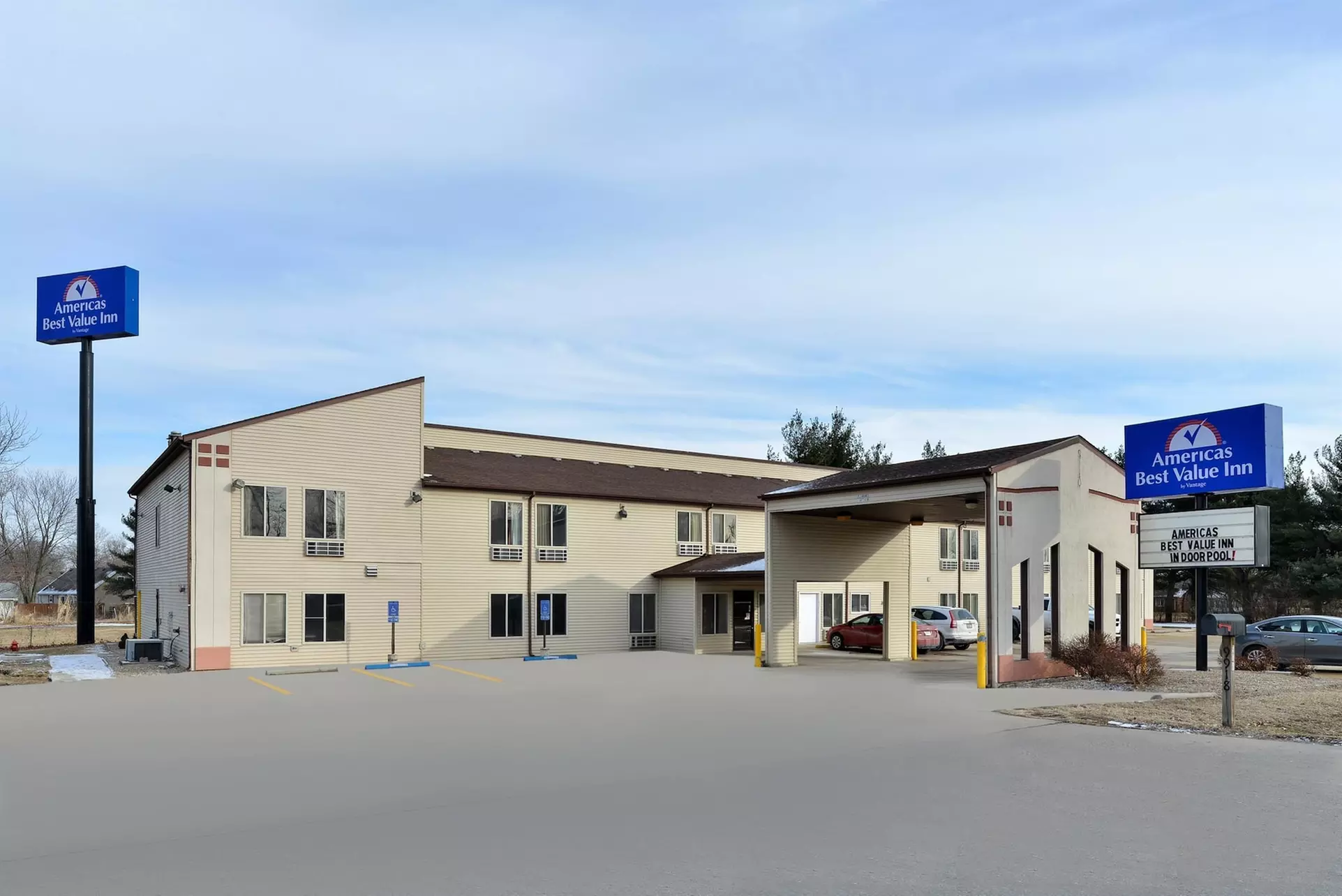 Americas Best Value Inn Beardstown - Primary Image