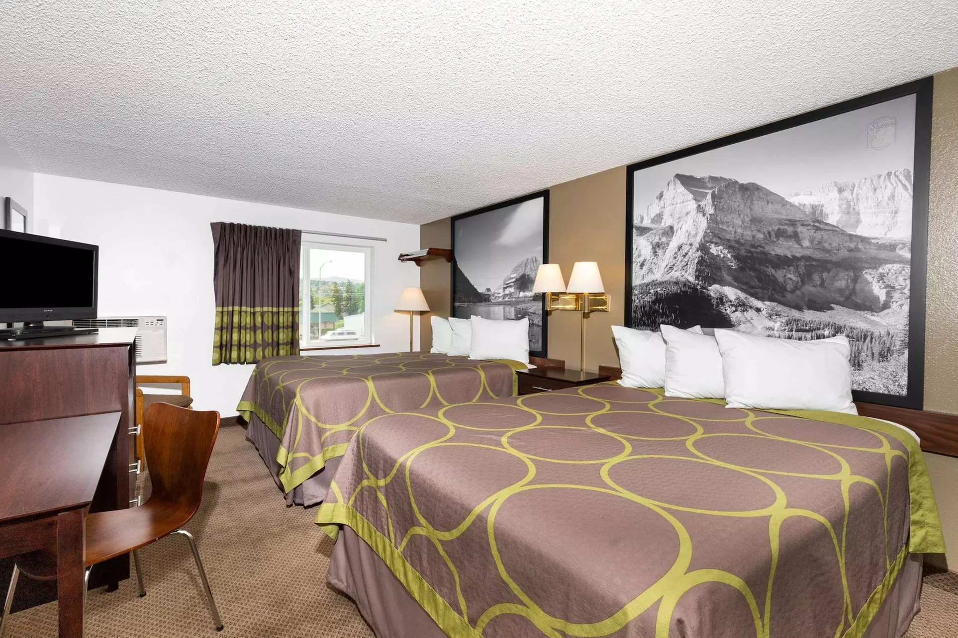 Super 8 by Wyndham Missoula/Brooks Street - Primary Image
