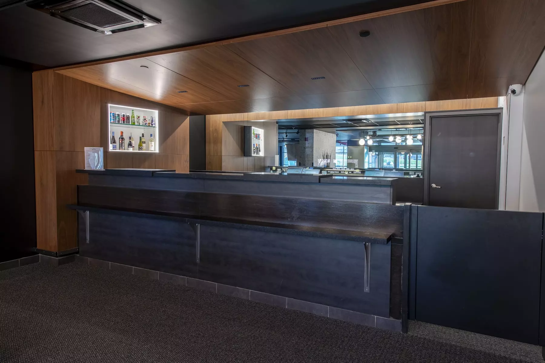 Grand Times Hotel Quebec City Airport - Primary Image